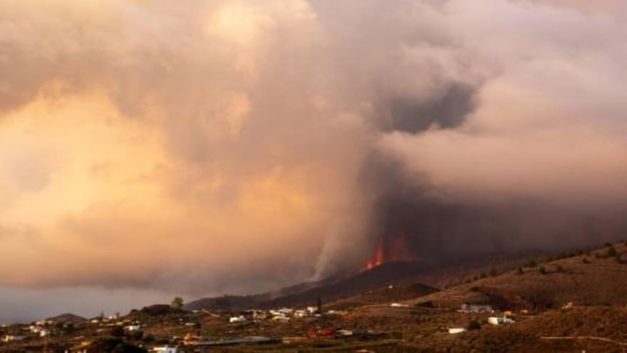 Canarie, eruzione di lava e gas tossici. Anche l'Italia va in allerta 1280 - meteoweek.com