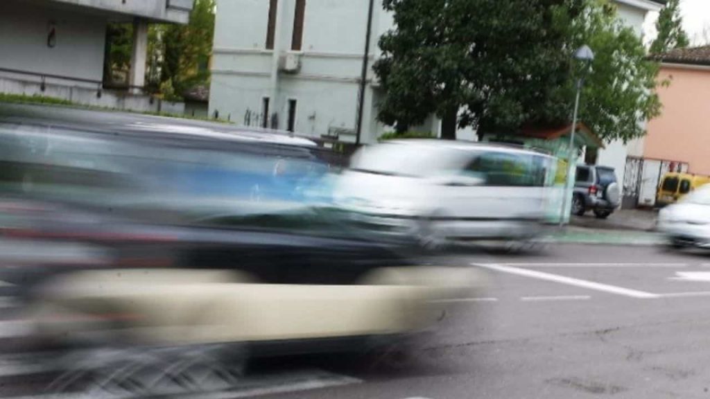 Travolta da un’auto mentre fa jogging, Manuela Mura muore a soli 41 anni