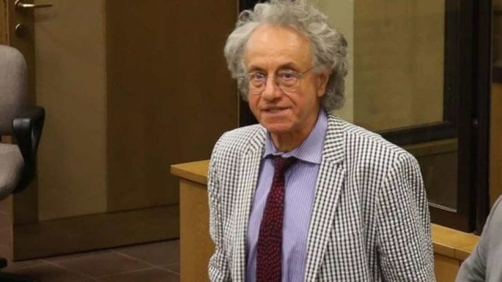 Affidi a Bibbiano, Claudio Foti condannato a 4 anni per abuso d’ufficio