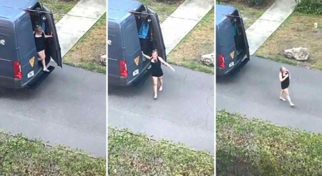 Corriere Amazon a luci rosse: donna seminuda esce dal furgone [VIDEO]