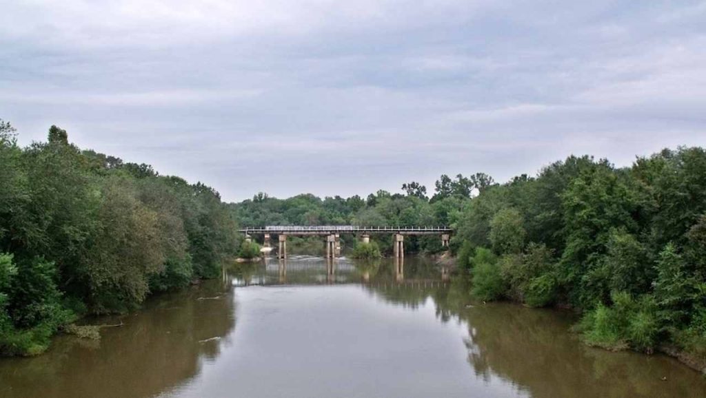 Piombo nell’acqua del fiume Flint: risarcimenti per oltre 620 milioni di dollari