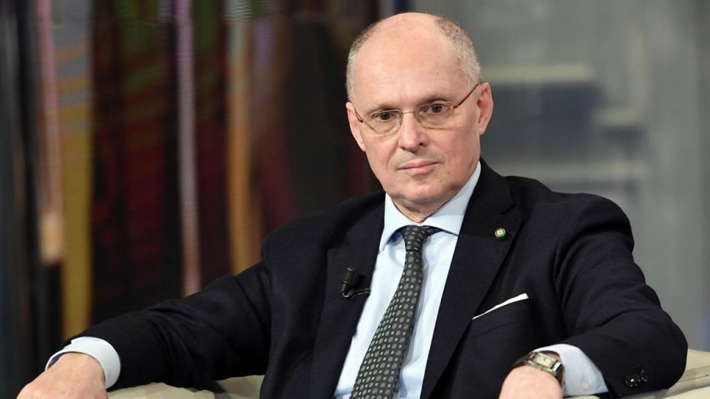 Covid, Ricciardi: “No al modello austriaco, servirà regola delle due G”