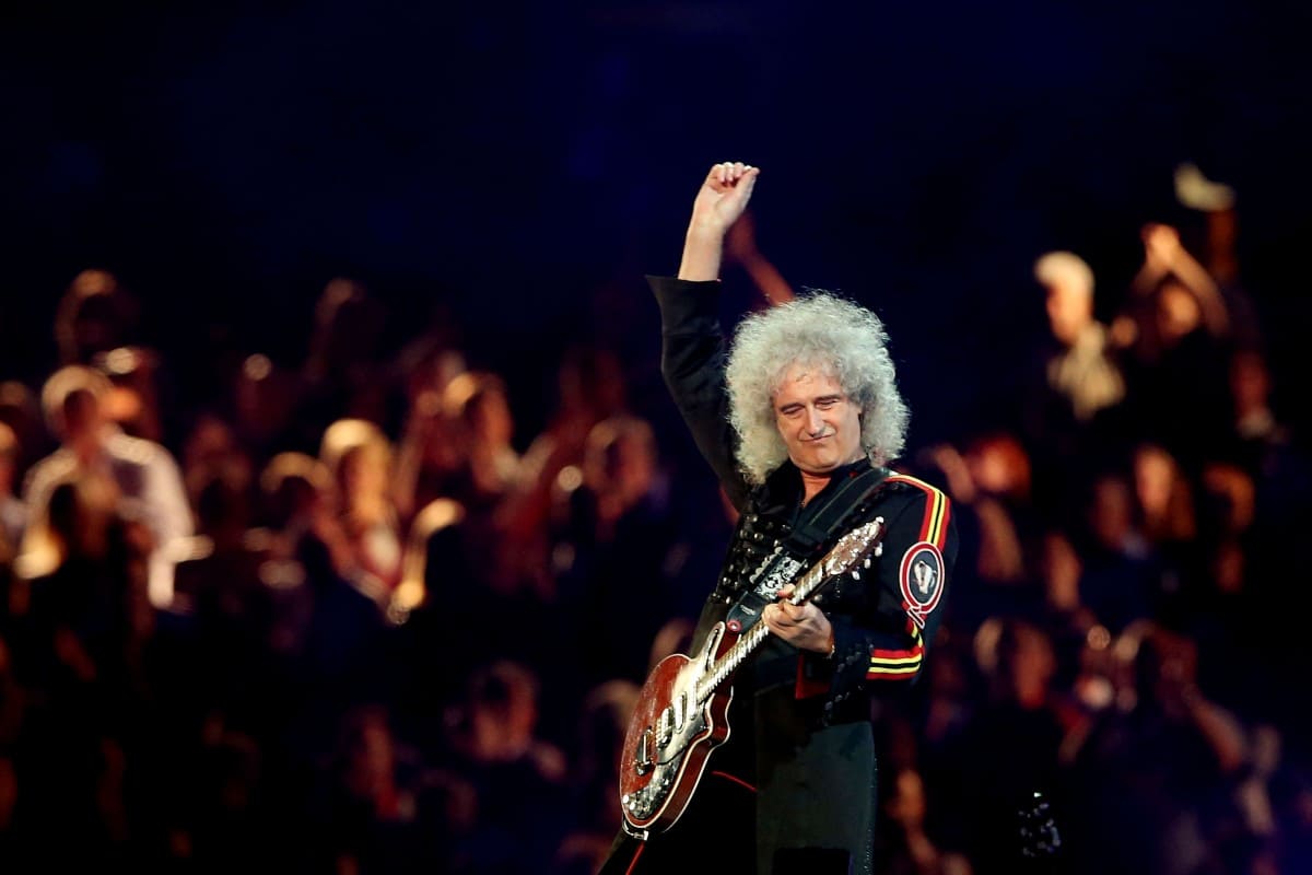 Brian May, chitarrista dei Queen contagiato dal covid, contro i no-vax 22.12.21 1280p - meteoweek.com