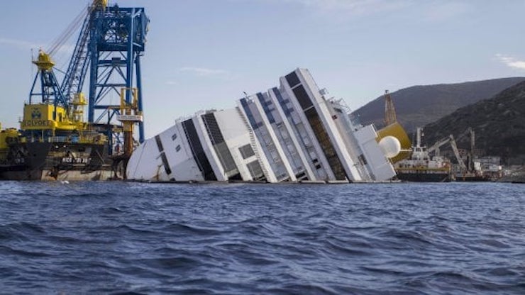 Costa Crociere, risarcimento record a uno dei naufraghi della Costa Concordia