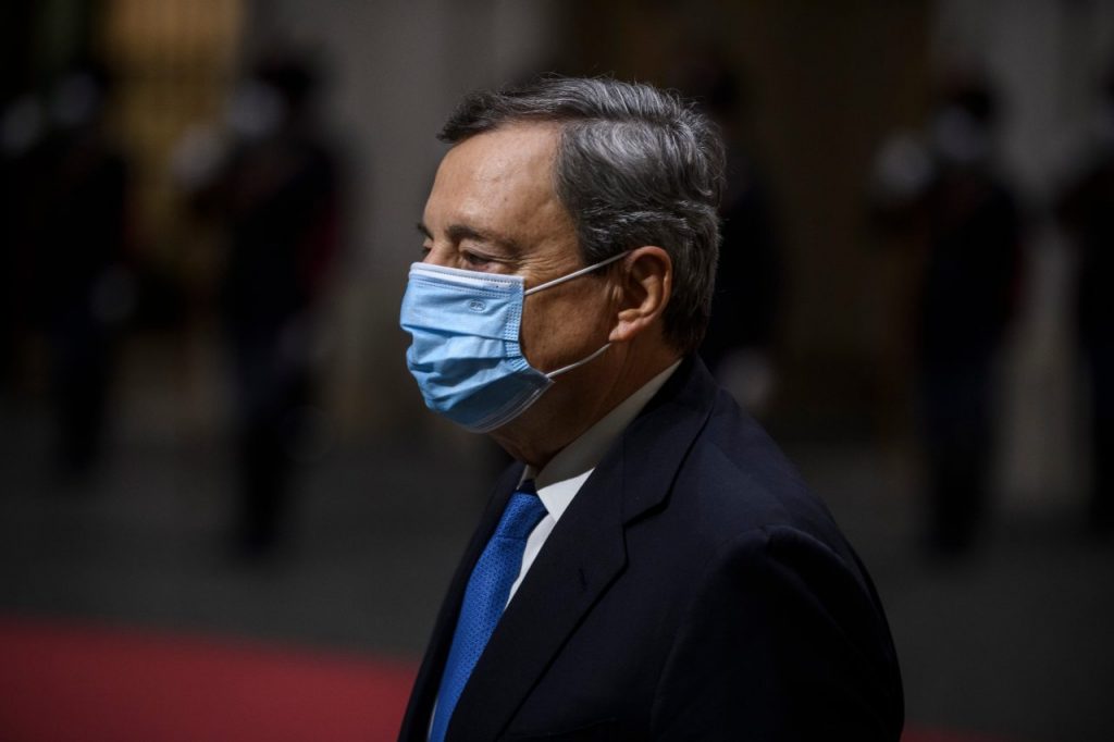 Quirinarie, i partiti non hanno ancora trovato un nome alternativo a quello di Draghi