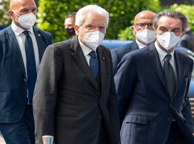 Sergio Mattarella in visita istituzionale durante la pandemia