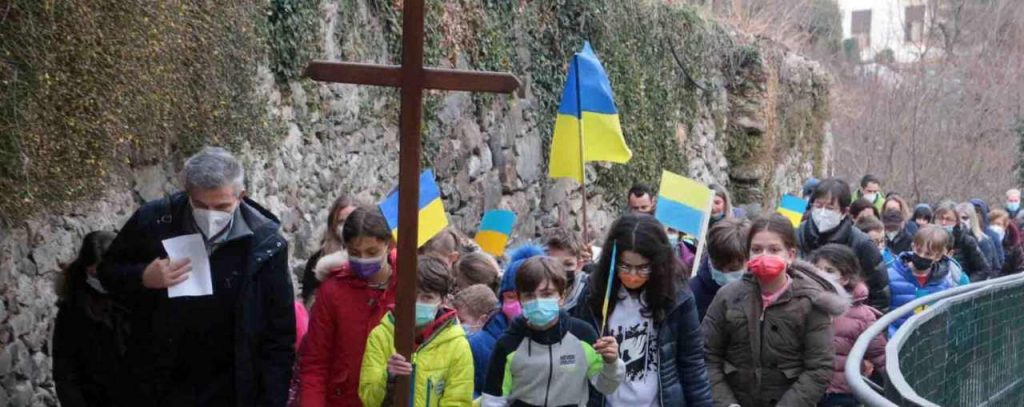 Mariupol, Odessa, Leopoli, Kiev: le città ucraine entrano nella Via Crucis