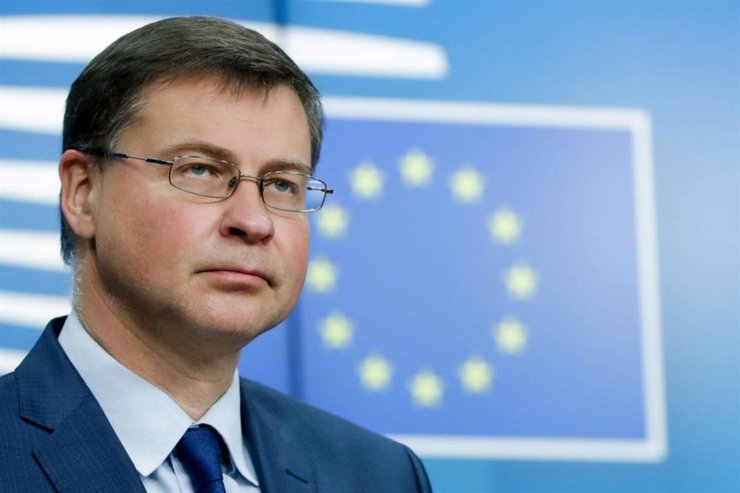 Ucraina, Ue: “In arrivo a metà marzo primi 600 milioni di aiuti a Kiev”