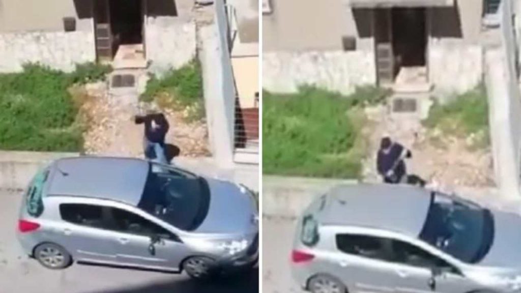 «Nessuno posteggi davanti la mia proprietà»: 73enne spacca un’auto usando un’ascia