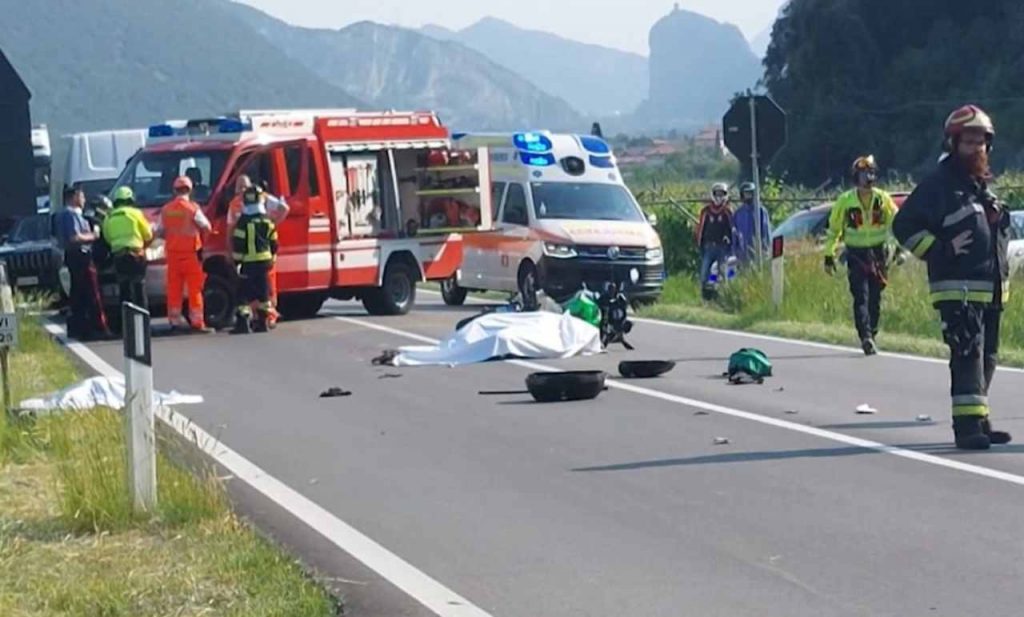 Scontro moto-camion: muoiono due coniugi. Stavano andando al concerto di Vasco