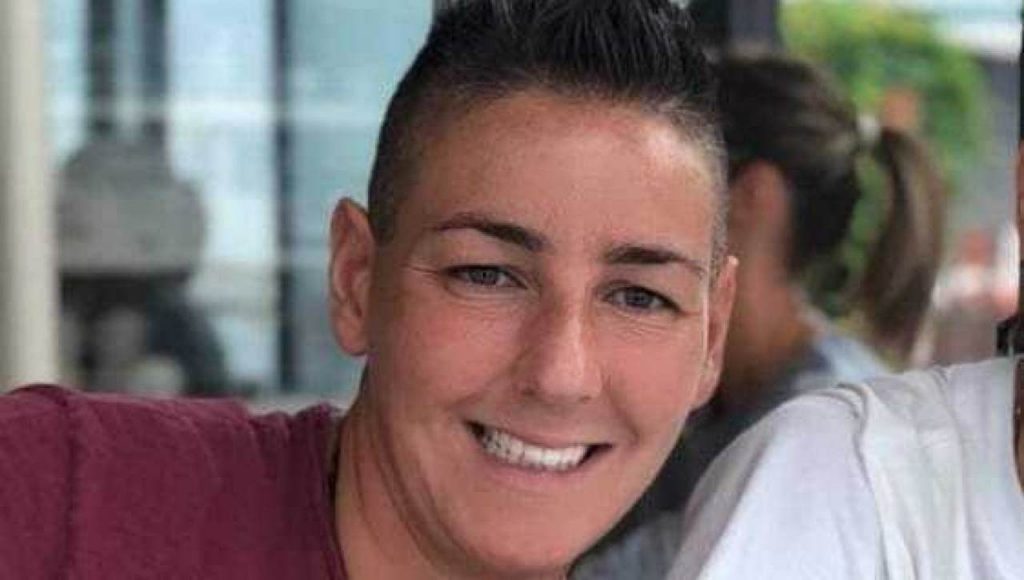 Caporale dell’Esercito muore in bici travolta da un’auto: arrestata conducente