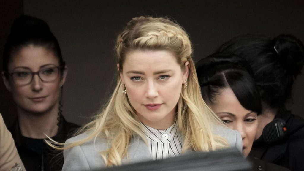 Amber ha chiesto di annullare il processo perso contro Johnny Deep