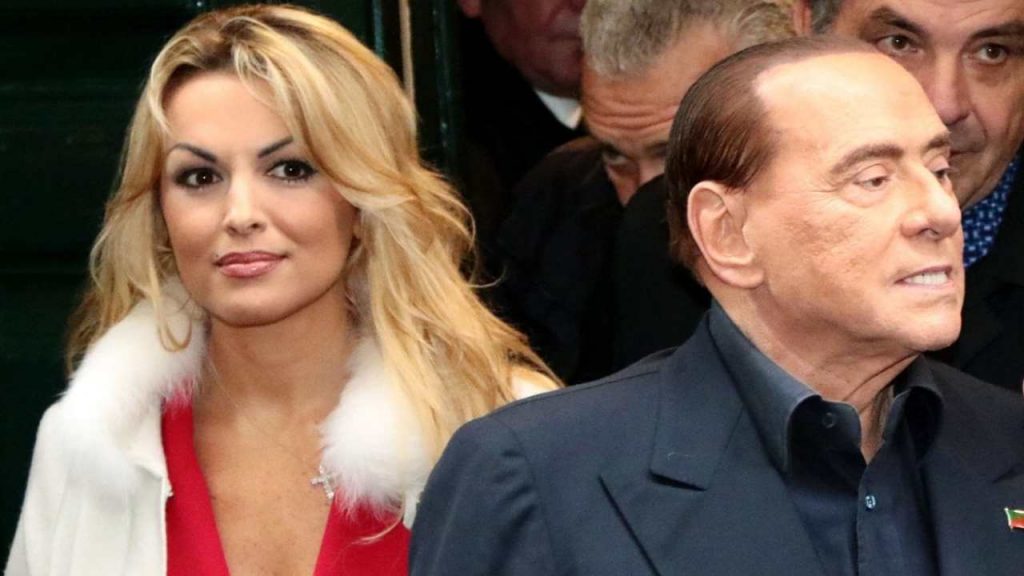 Francesca Pascale e il mantenimento da Berlusconi: ecco quanto percepisce dopo la separazione