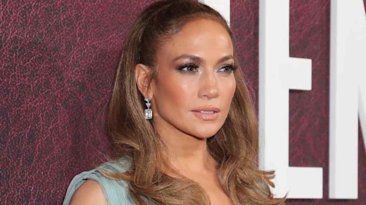 Jennifer Lopez (fonte web) 25.07.2022-meteoweek.com