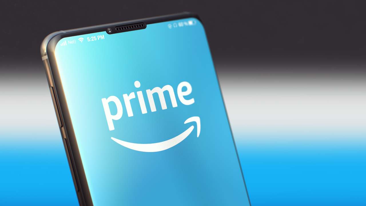 Amazon Prime, arriva la batosta: prezzi in aumento per tutti gli utenti del servizio dal 2023