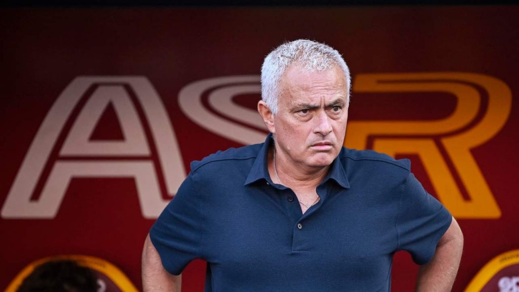 Clamoroso Roma, salta tutto! Arriva il divieto a sorpresa dalla Federazione: ecco cosa sta accadendo