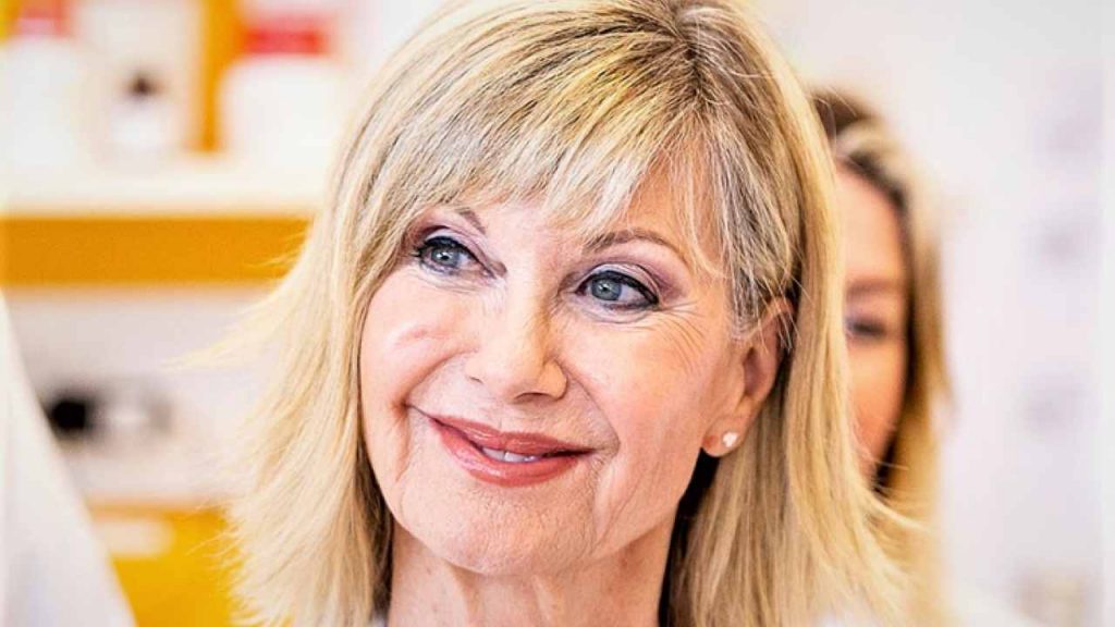 Morta a 73 anni Olivia Newton-John, ha lottato per oltre 30 anni contro la malattia