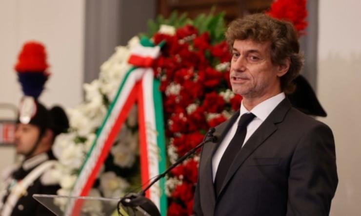 Alberto Angela, il commovente discorso al funerale del padre Piero: “Ho avuto la sensazione di avere Leonardo Da Vinci in casa”