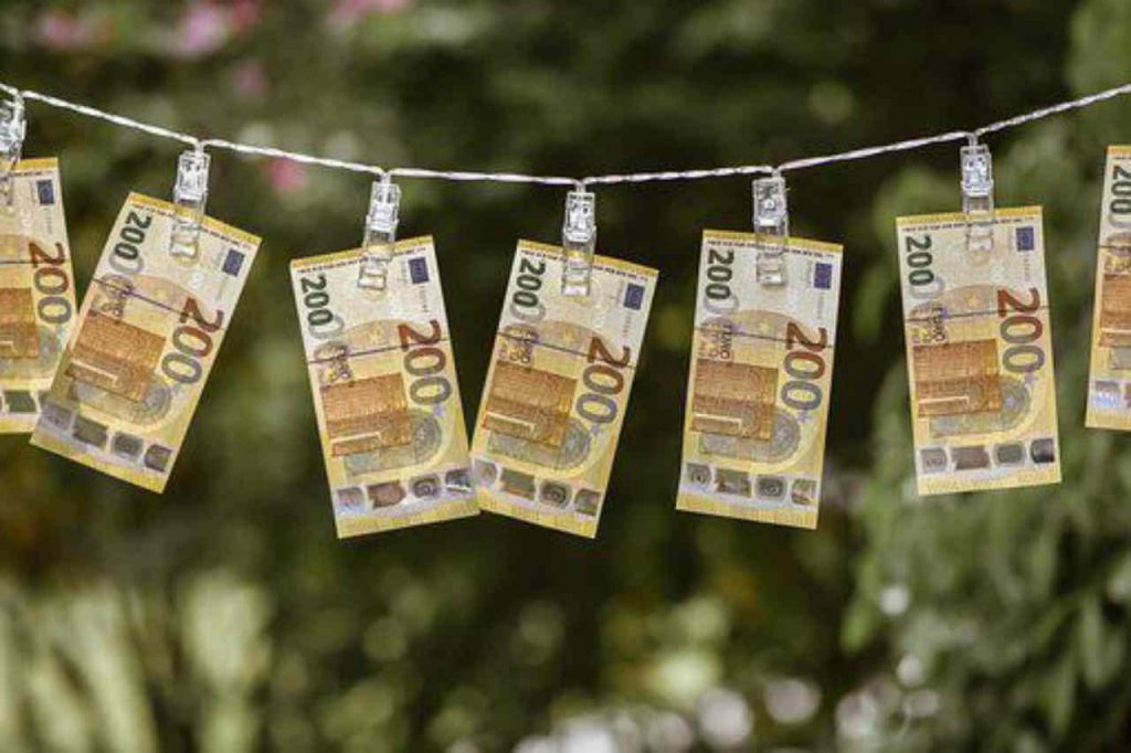 Stipendi e pensioni diventano ricchi fino alla fine dell’anno: chi guadagna di più e chi è scontento