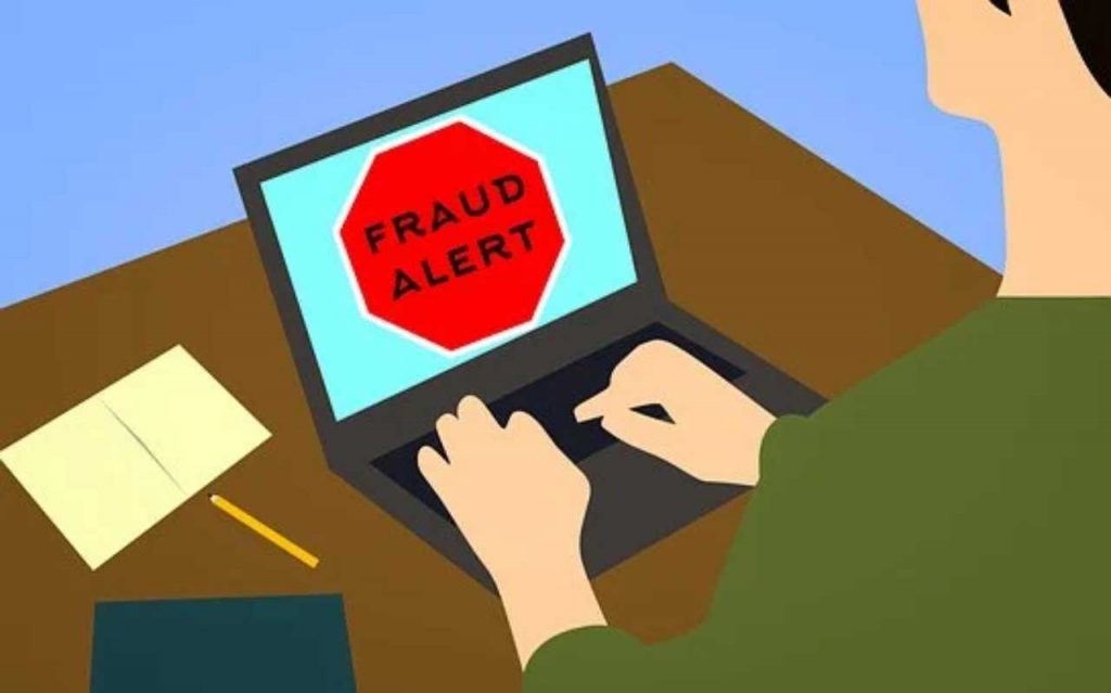 Attenzione alla truffa che svuota i conti correnti: il particolare da notare