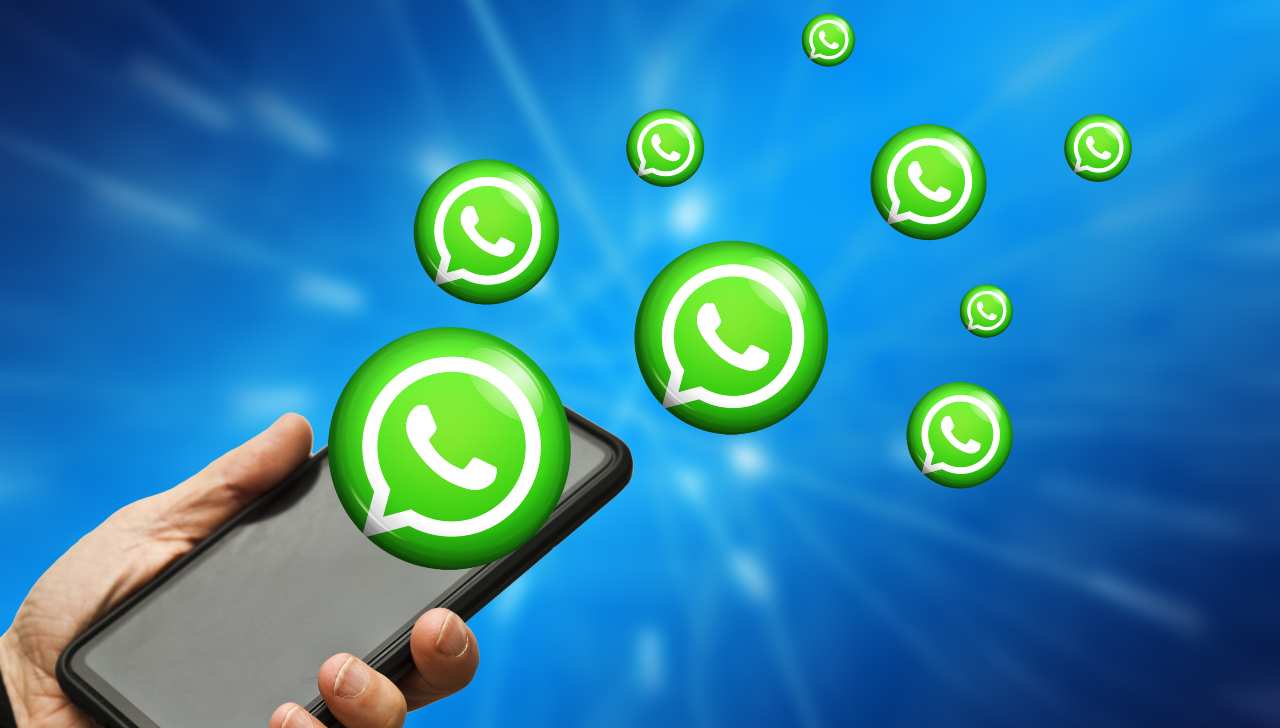 WhatsApp inserisce una nuova icona che attiva una funzione comodissima: ecco a cosa serve