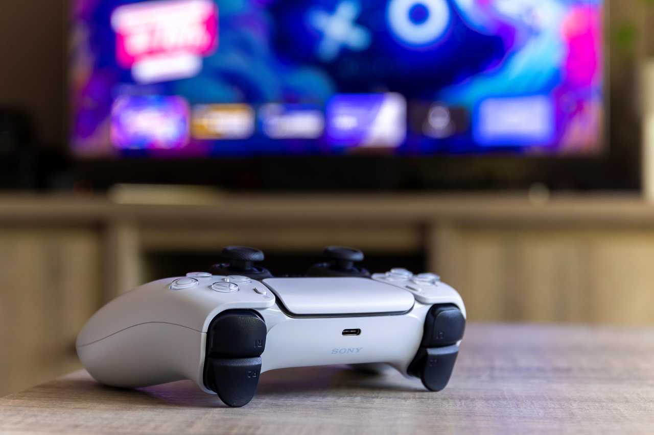 Controller PlayStation 5 - MeteoWeek.com 20220927