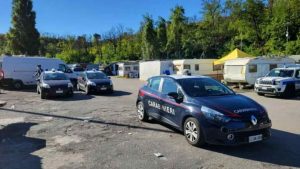 Gruppo di 25 rom picchia a sangue coppia ricoverata in ospedale li avevano sorpresi a manomettere i contatori, spedizione punitiva - meteoweek.com