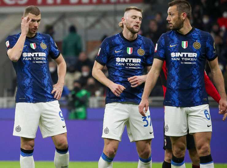 Edin Dzeko, Milan Škriniar e Stefan de Vrij (Credit: Ansa) - Meteoweek