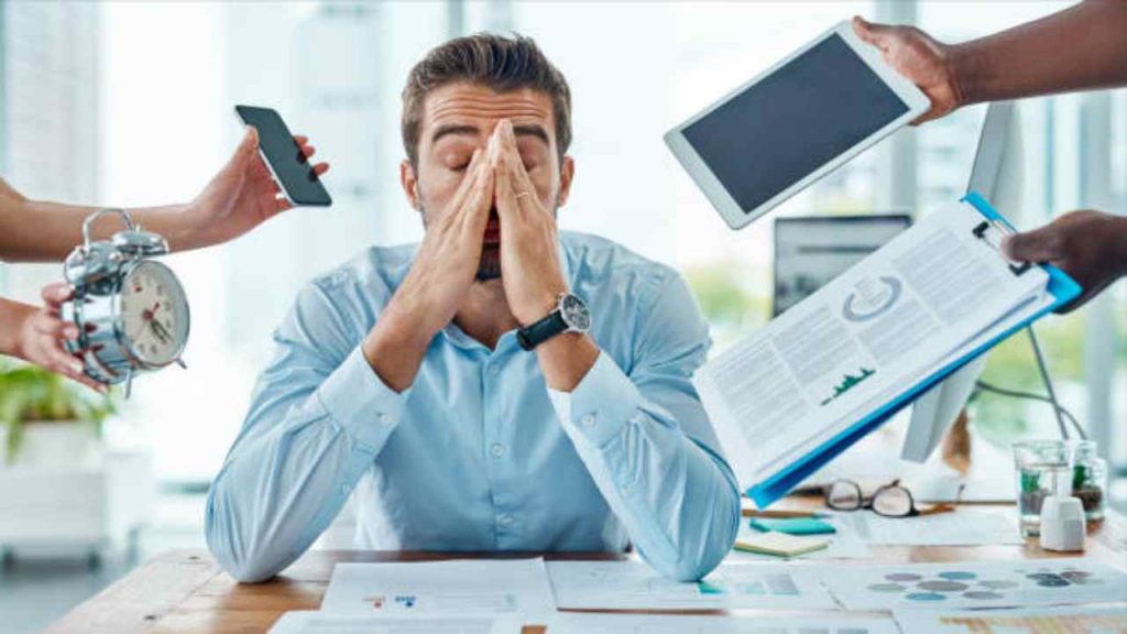 Lo stress fa molto male alla salute: ecco come cercare di gestirlo