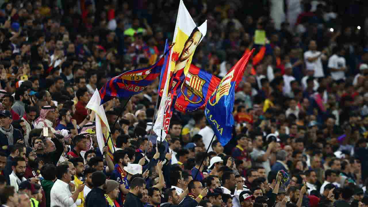 Un'immagine dei tifosi del Barcellona [credit: web] 10102022 MeteoWeek.com