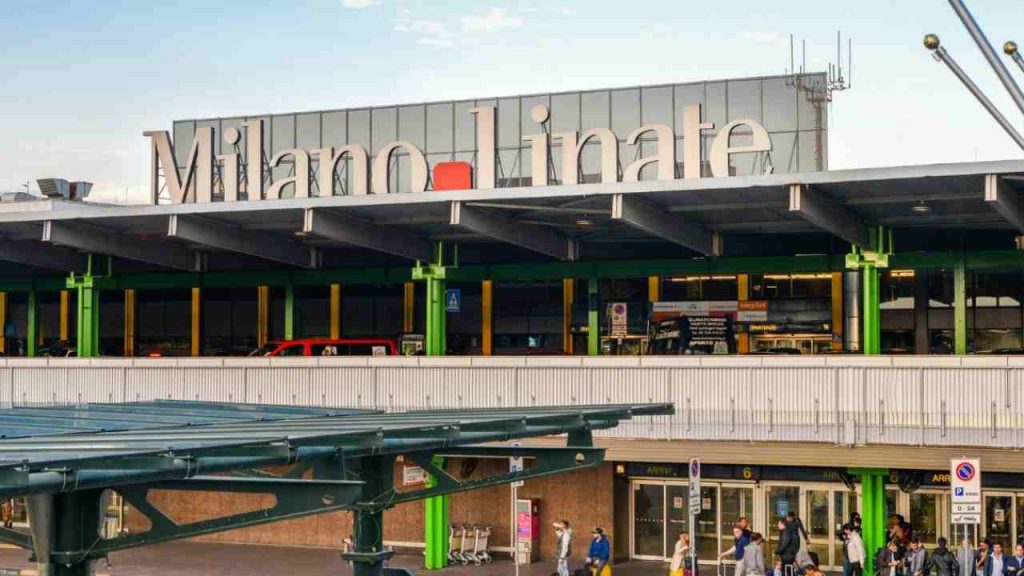 Novità a Linate: consentiti profumi e acqua nel bagaglio a mano