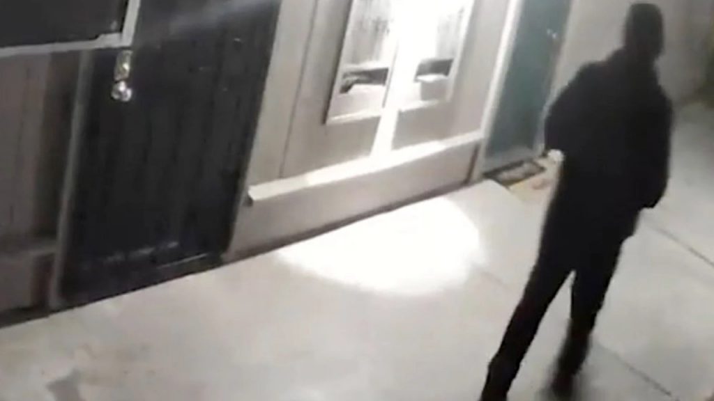 Il serial killer che sta terrorizzando la California: su di lui pende una taglia, ecco come agisce [VIDEO]