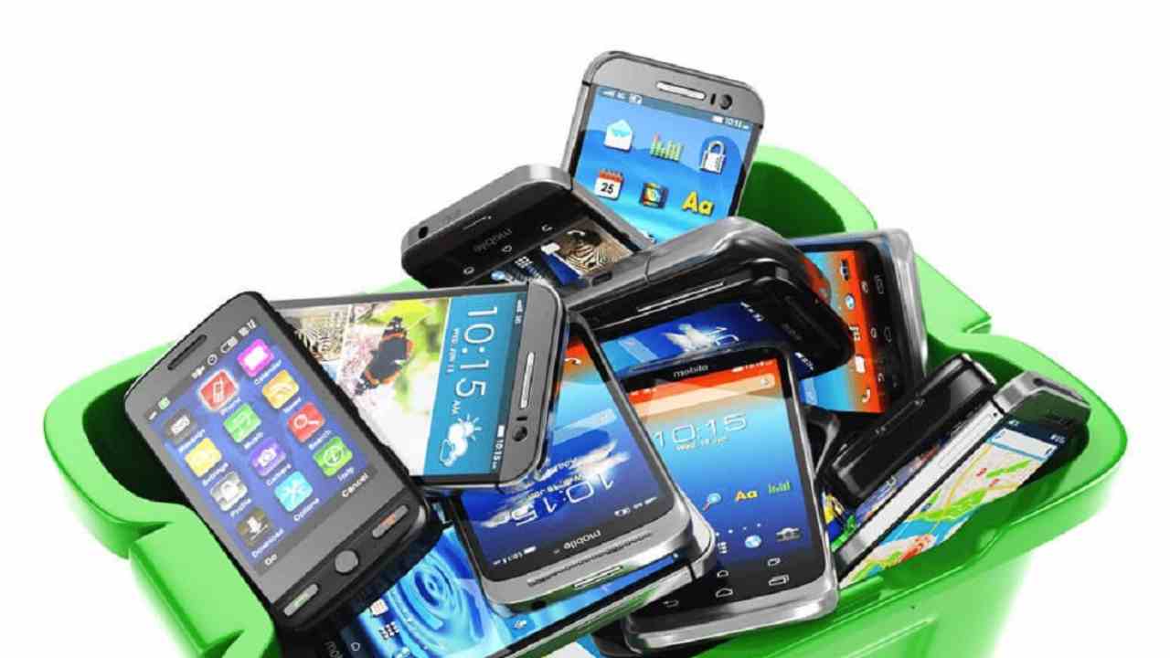 Smartphone usati - MeteoWeek.com 20221021