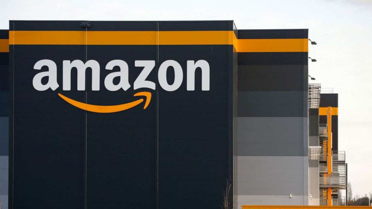 Amazon Italia nei guai: depositata in Procura denuncia penale per presunte recensioni false