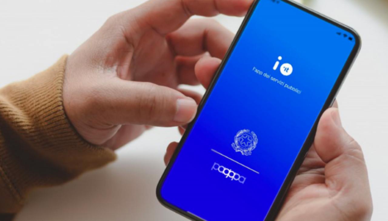 Con la nuova App IO fai di tutto: ora include anche Patente, Tessera Sanitaria e Tessera Elettorale