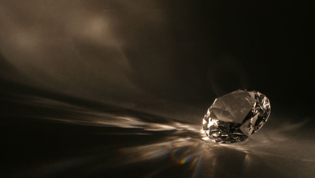Rinvenuto un diamante proveniente dal centro della Terra: ecco uno dei più grandi misteri del Pianeta