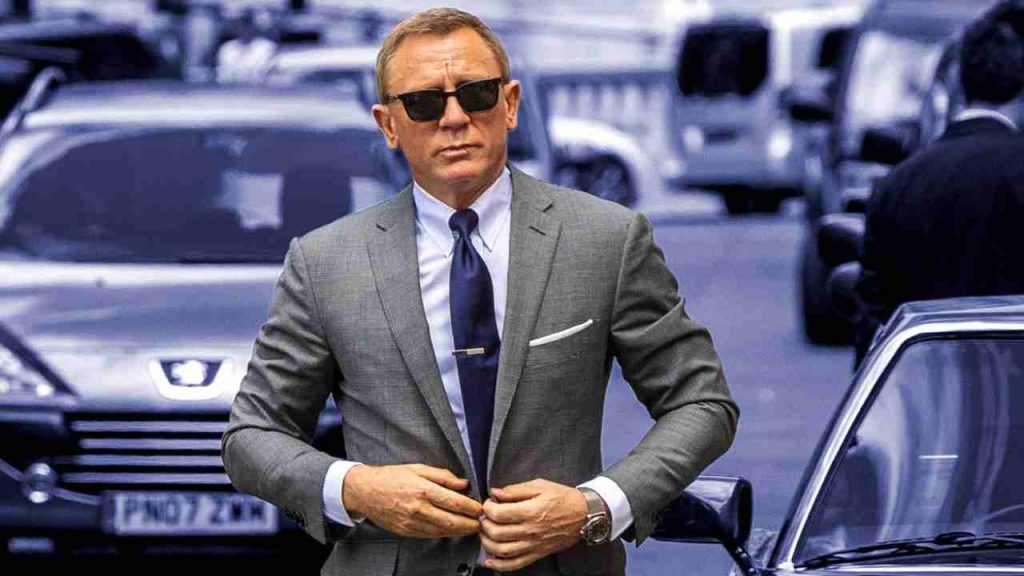 «Lavoro nei servizi segreti», ma è una truffa per spillare soldi alla partner: a processo finto 007