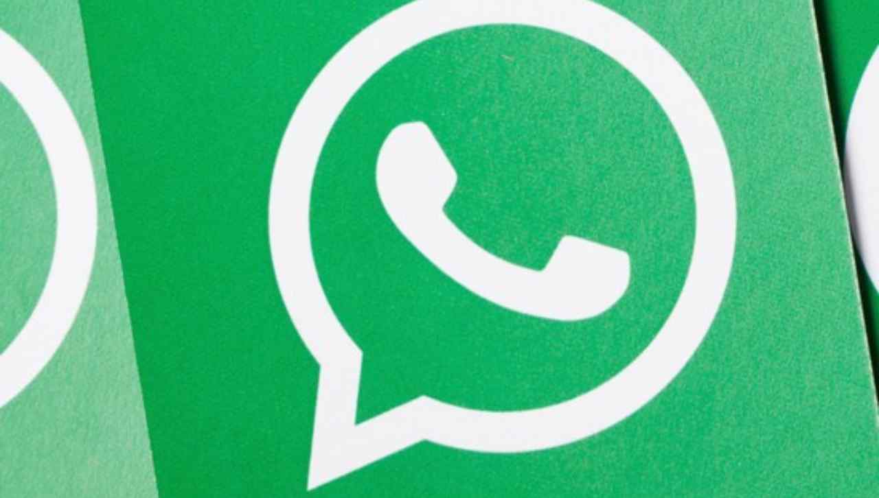 Whatsapp arrivano le didascalie per le tue foto: ecco come funziona