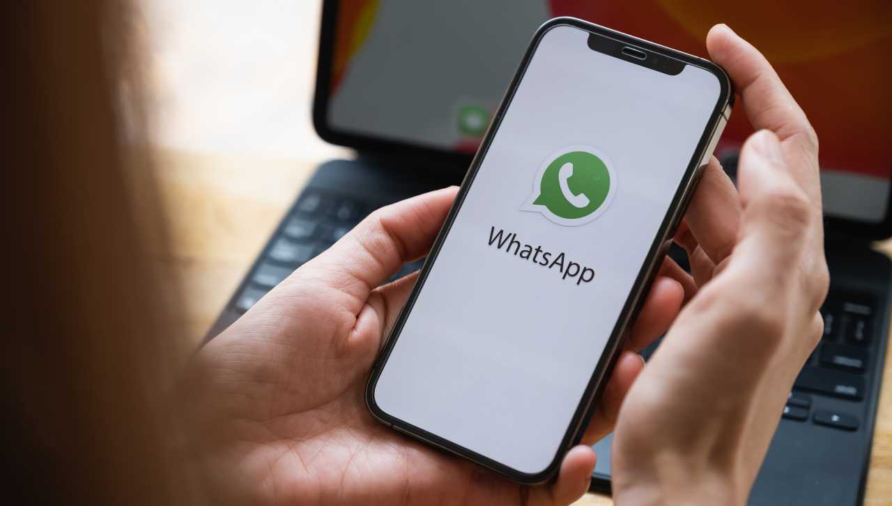 WhatsApp ora ti permetterà le correzioni ai messaggi già inviati: ecco come funziona