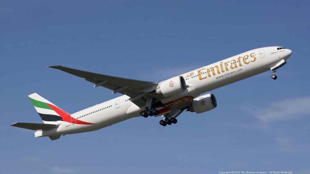 Allarme terrorismo nei cieli italiani: aereo dirottato e fatto rientrare