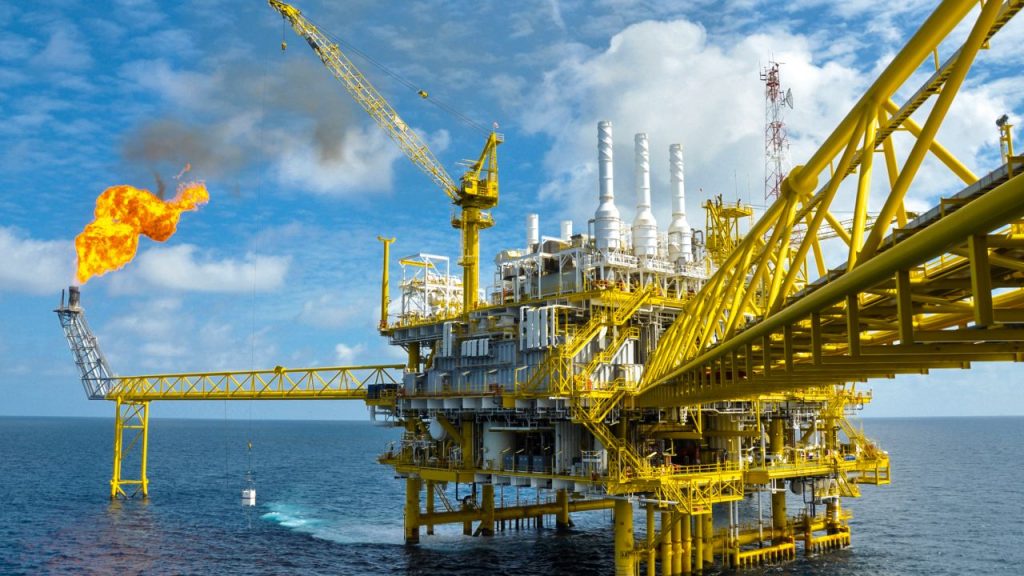 Tensioni in Polonia: vola il costo del gas, scende quello del petrolio
