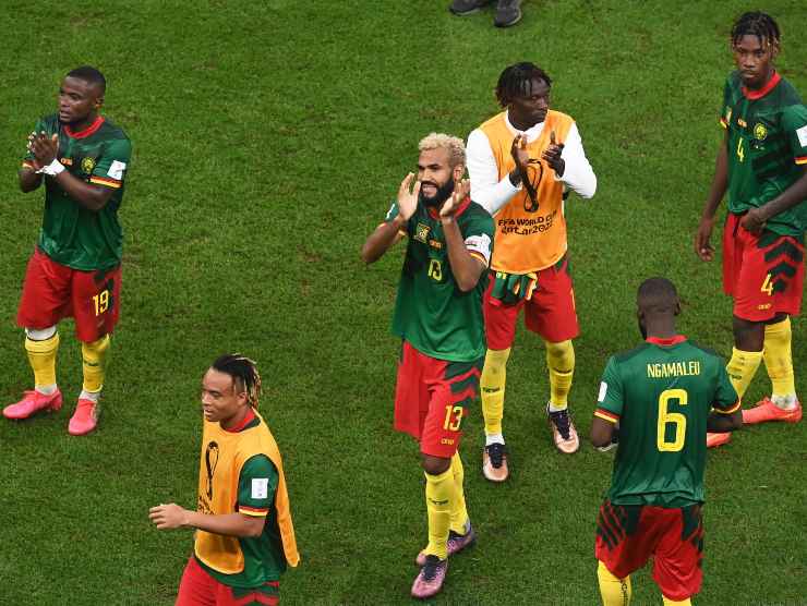 I giocatori del Camerun dopo la vittoria col Brasile - credits: Ansa Foto. 03122022 MeteoWeek.com