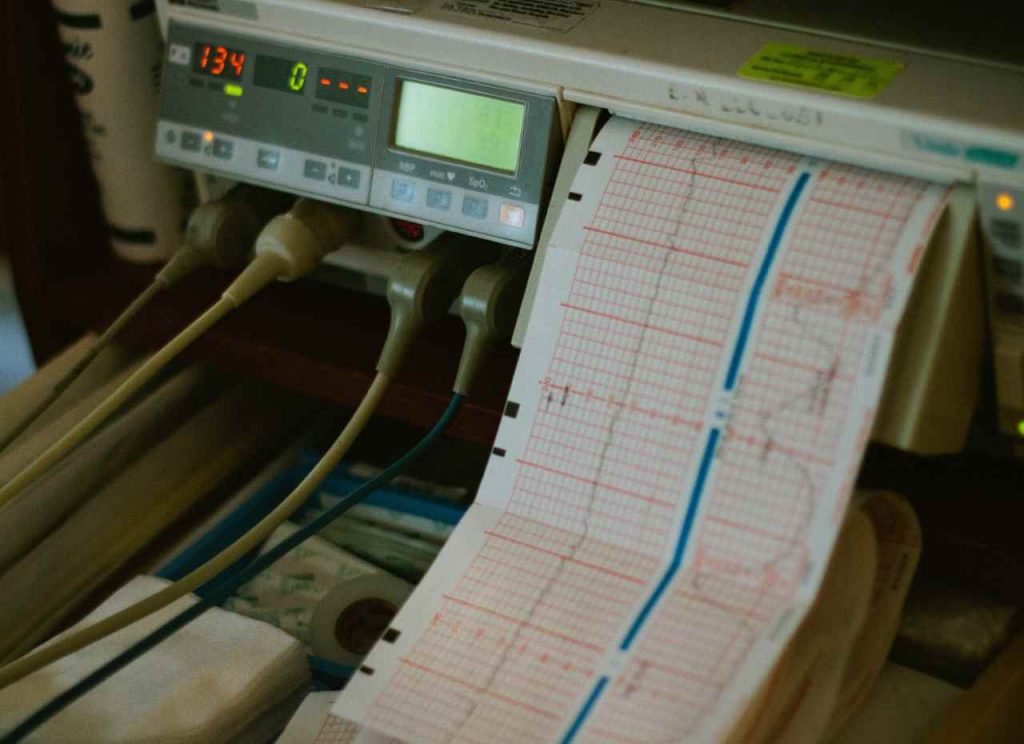 Sanità: Covid ed inflazione hanno reso gli ospedali un percorso a ostacoli