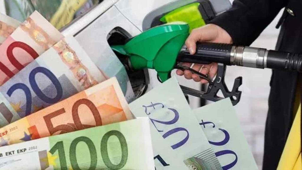 Accise, cosa sono? Quando sono nate e quanto incidono sul prezzo della benzina [VIDEO]