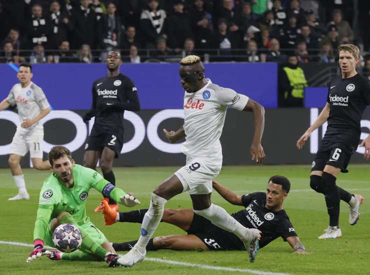 Osimhen segna il gol del vantaggio contro l'Eintracht - credits: Ansa Foto. 23022023 MeteoWeek.com