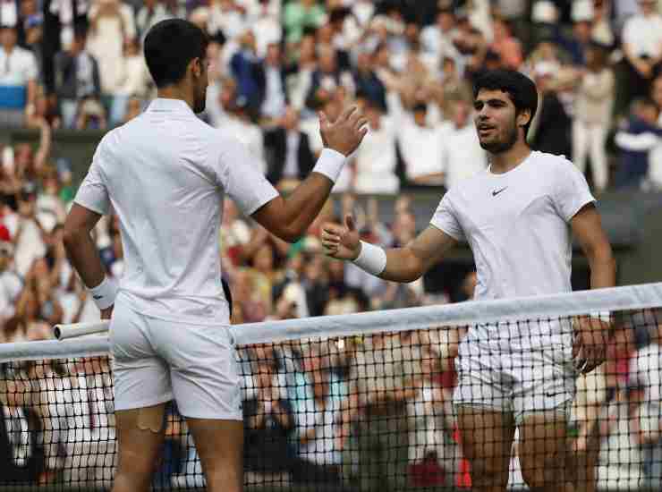 Alcaraz e Djokovic - credits: Ansa Foto. MeteoWeek.com