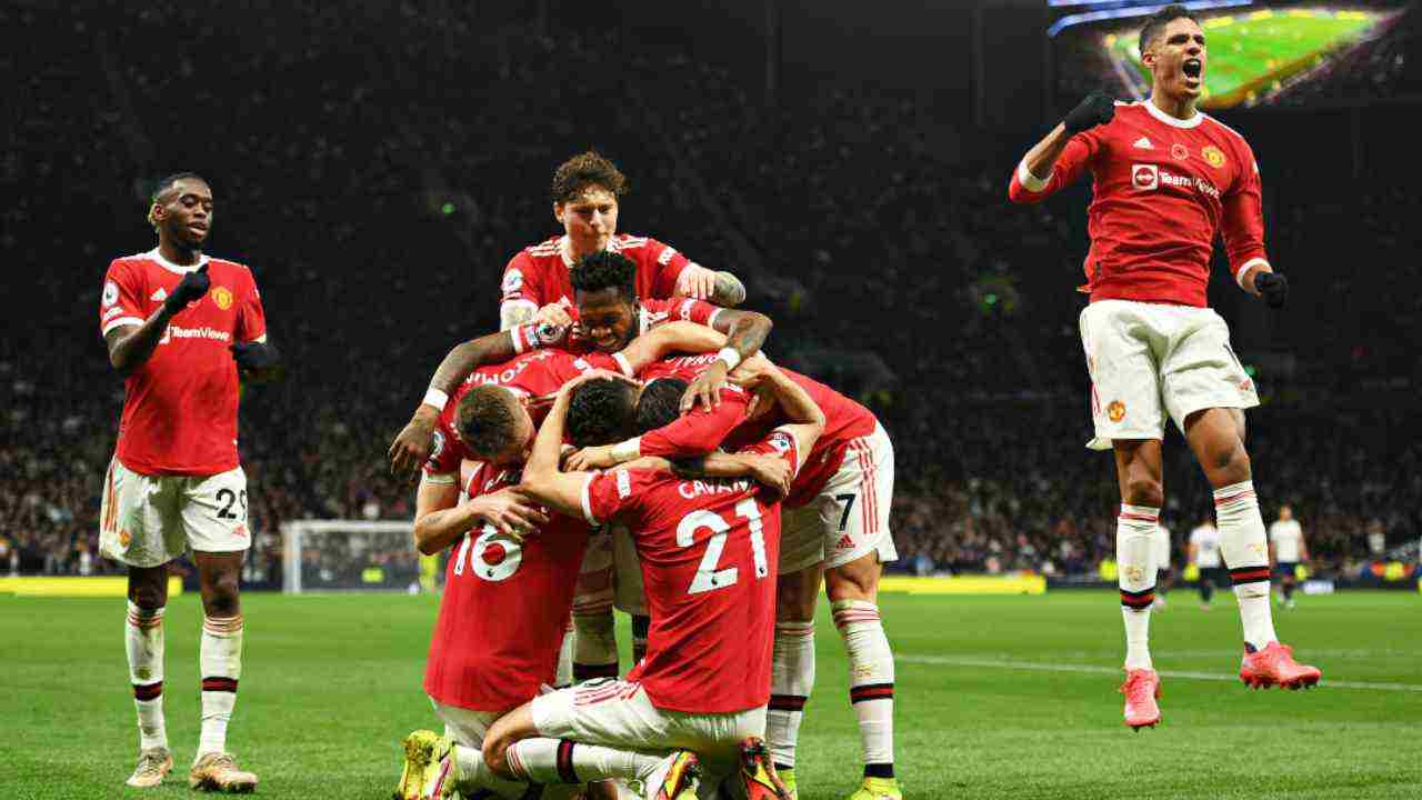 Il Manchester United che festeggia un gol in casa del Tottenham – credits: Getty Images. Meteoweek